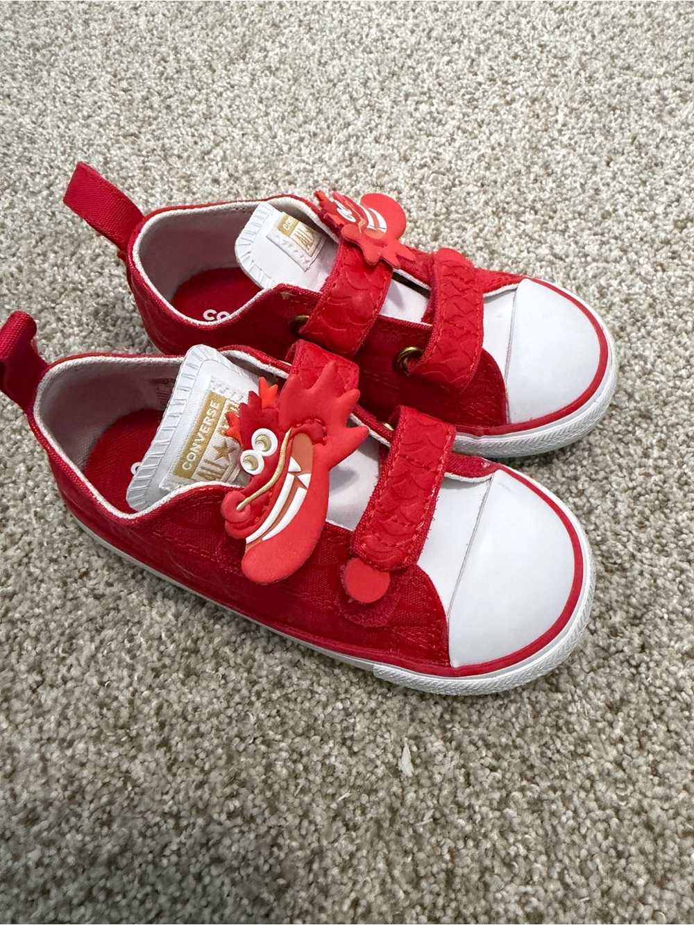 Converse Chuck Taylor All Star Easy-On Lunar New Year Dragon